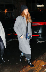 Jessica Alba – Out for Dinner in New York  фото №935870