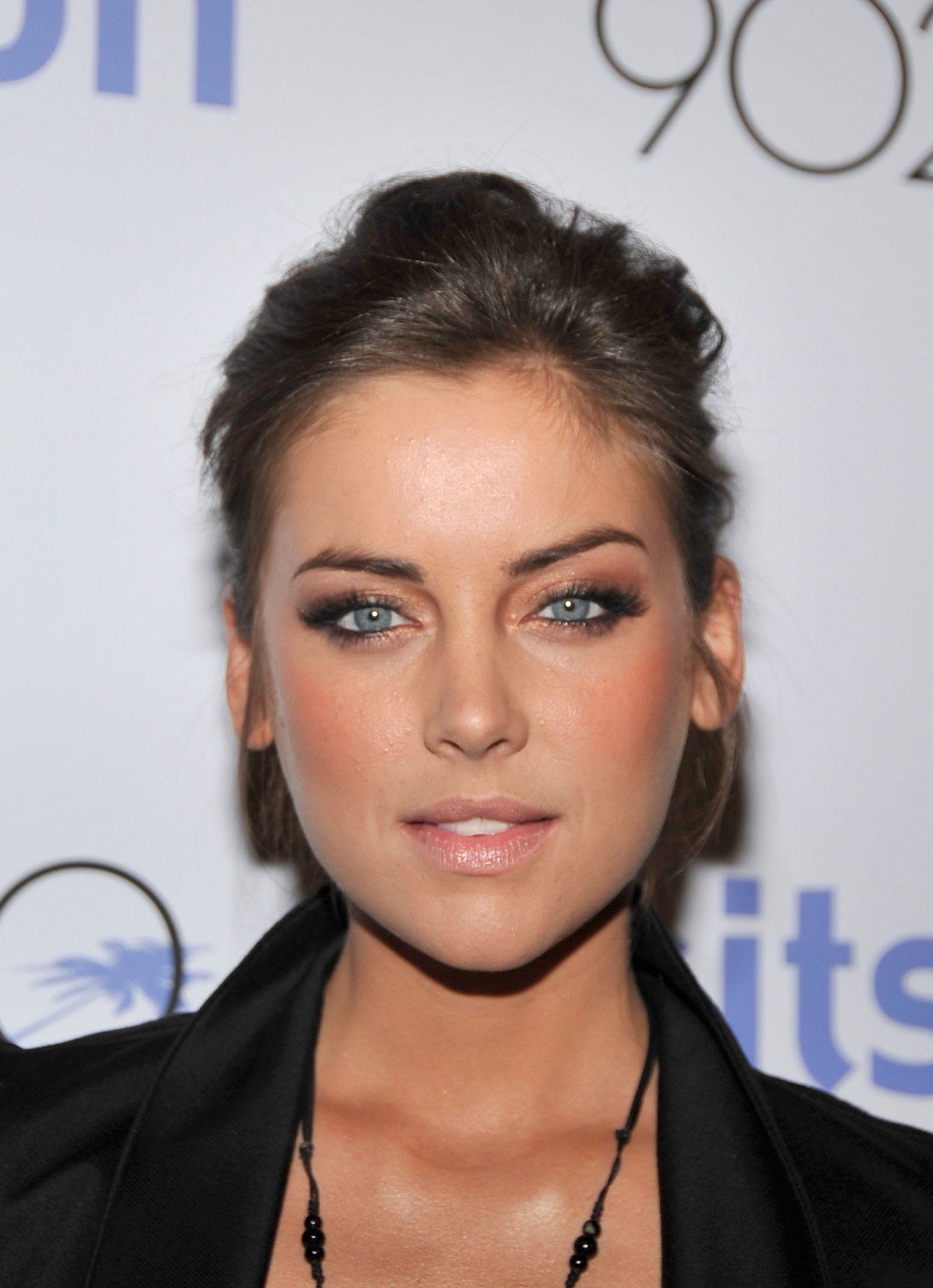 Джессика Строуп (Jessica Stroup)