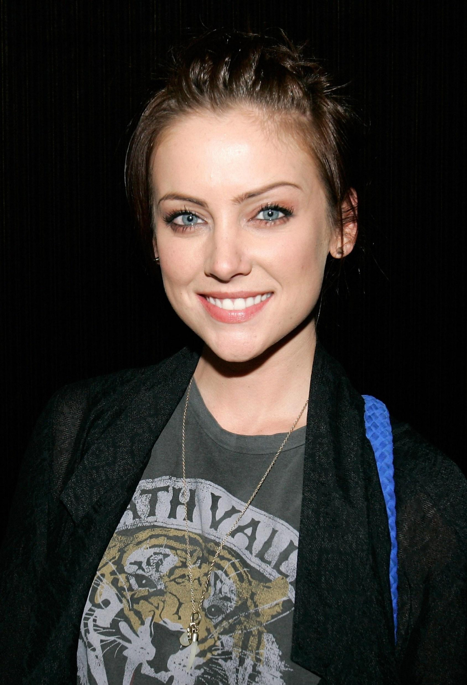 Джессика Строуп (Jessica Stroup)