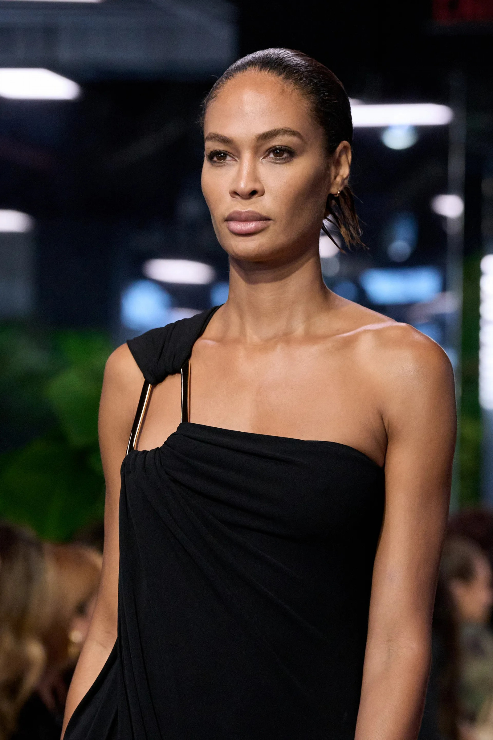 Джоан Смолл (Joan Smalls)