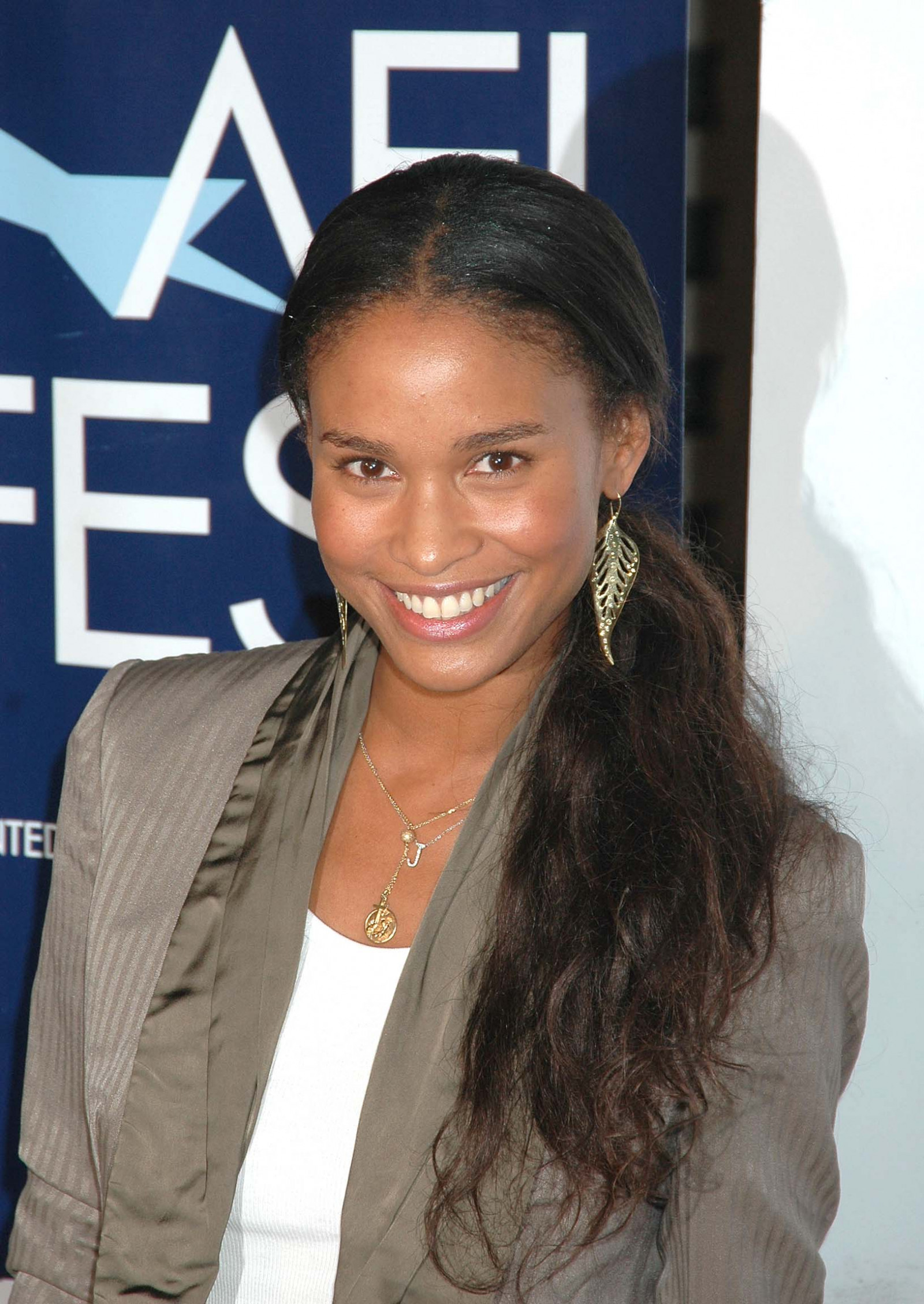 Джой Брайант (Joy Bryant)