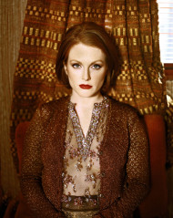 JULIANNE MOORE – Premiere Photoshoot, 1997 фото №1254949