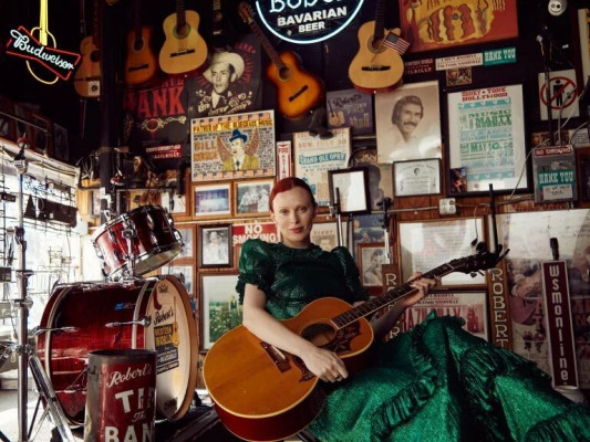 Karen Elson for Soho House by Emily Dorio фото №1399188