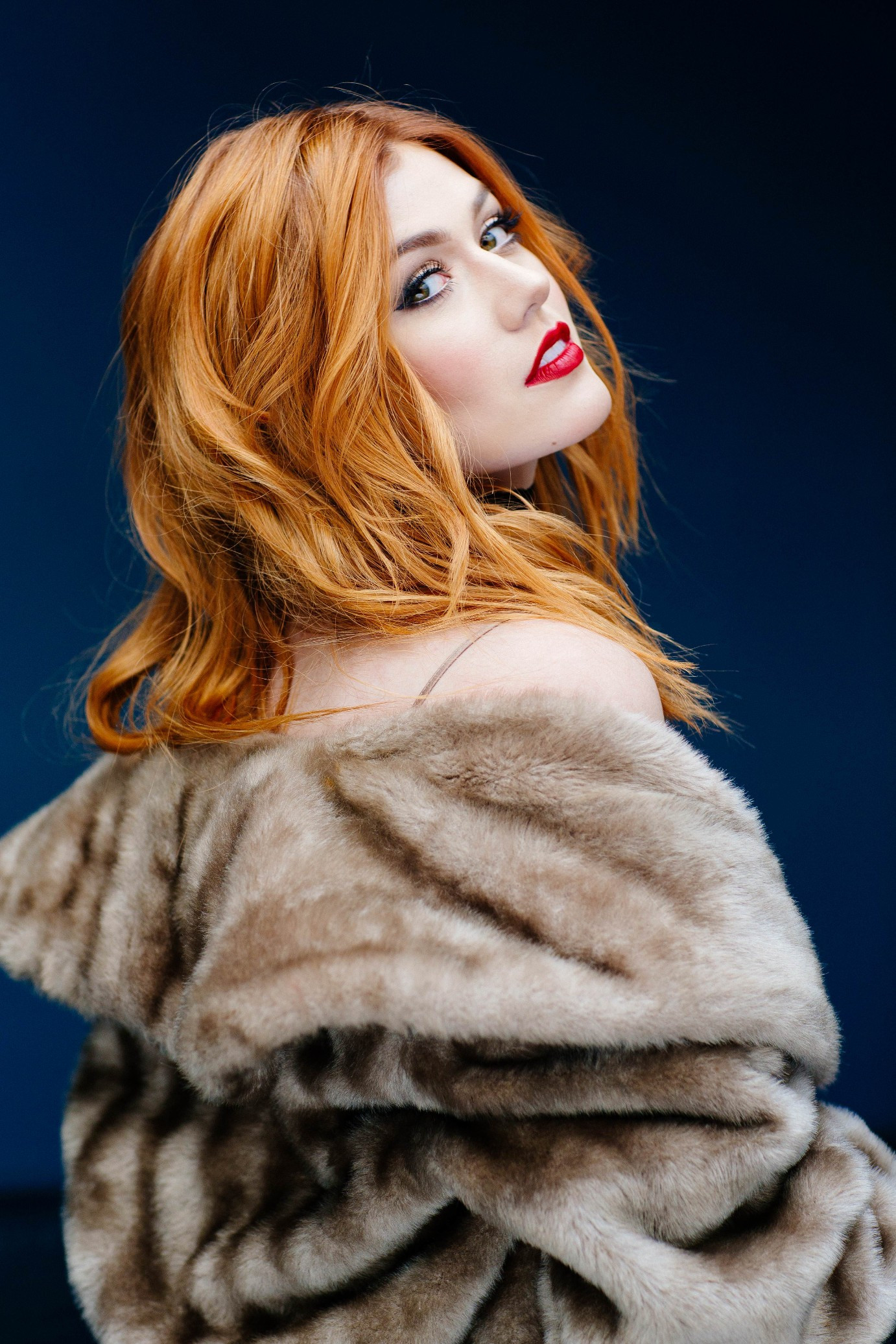 Кэтрин Макнамара (Katherine McNamara)