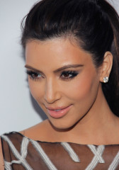 Kim Kardashian фото №488566