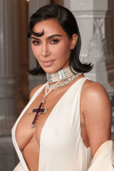 Kim Kardashian – at LACMA Art+Film Gala 2024 фото №1406190