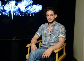 Kit Harington - WIRED Cafe at San Diego Comic-Con 07/18/2013 фото №1283774