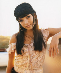 Kristin Kreuk фото №239376