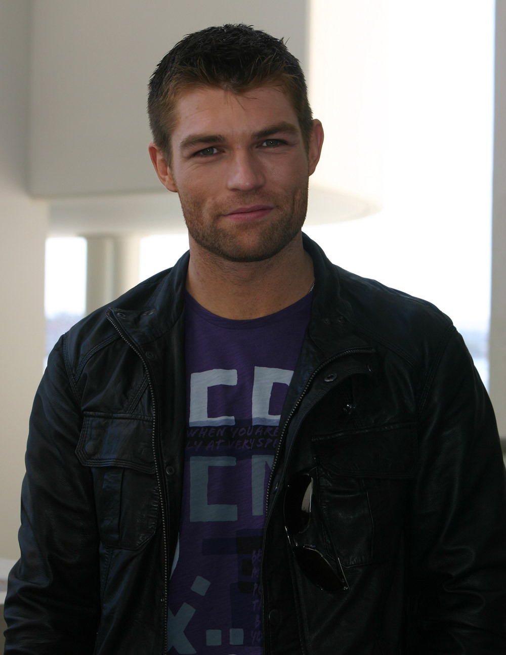 Лиам Макинтайр (Liam McIntyre)