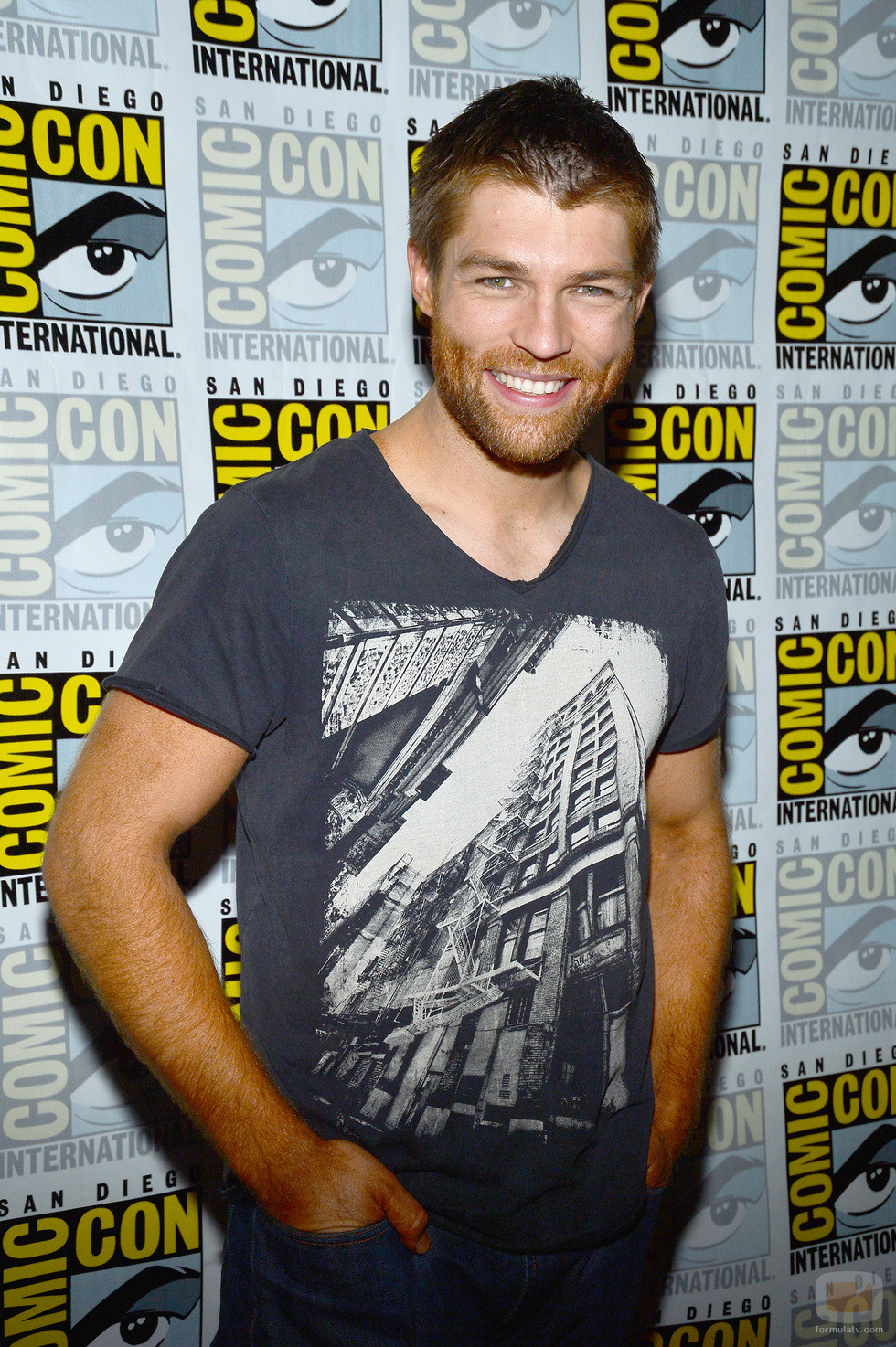 Лиам Макинтайр (Liam McIntyre)