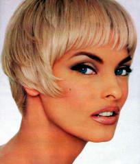 Linda Evangelista фото №157780