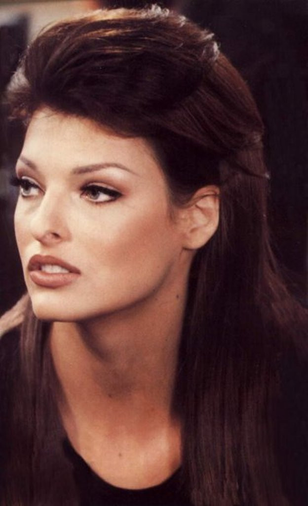 Линда Eвангелиста (Linda Evangelista)