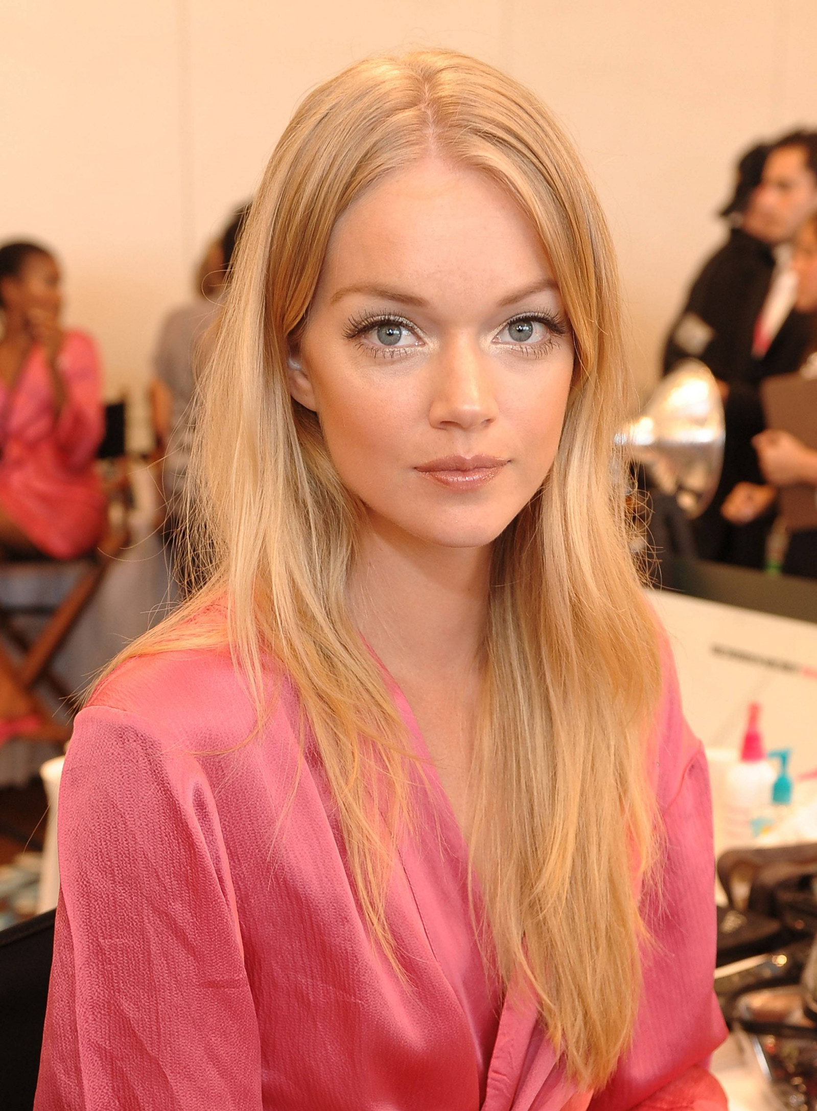 Линдсей Эллингсон (Lindsay Ellingson)