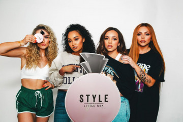 Little Mix – Photoshoot for ‘Style by Little Mix’ Fragrance (2018) фото №1098845