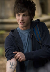 Logan Lerman фото №672488