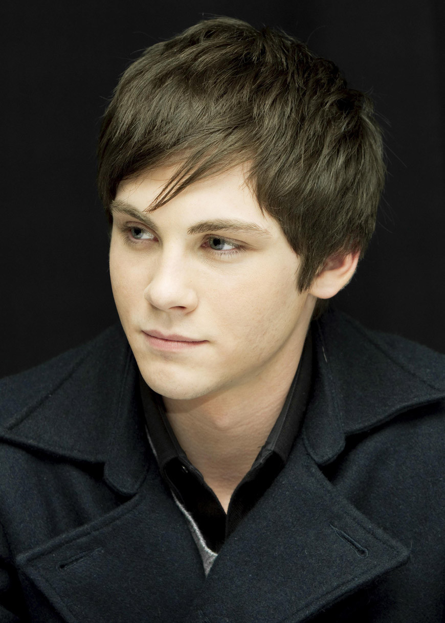 Логан Лерман (Logan Lerman)