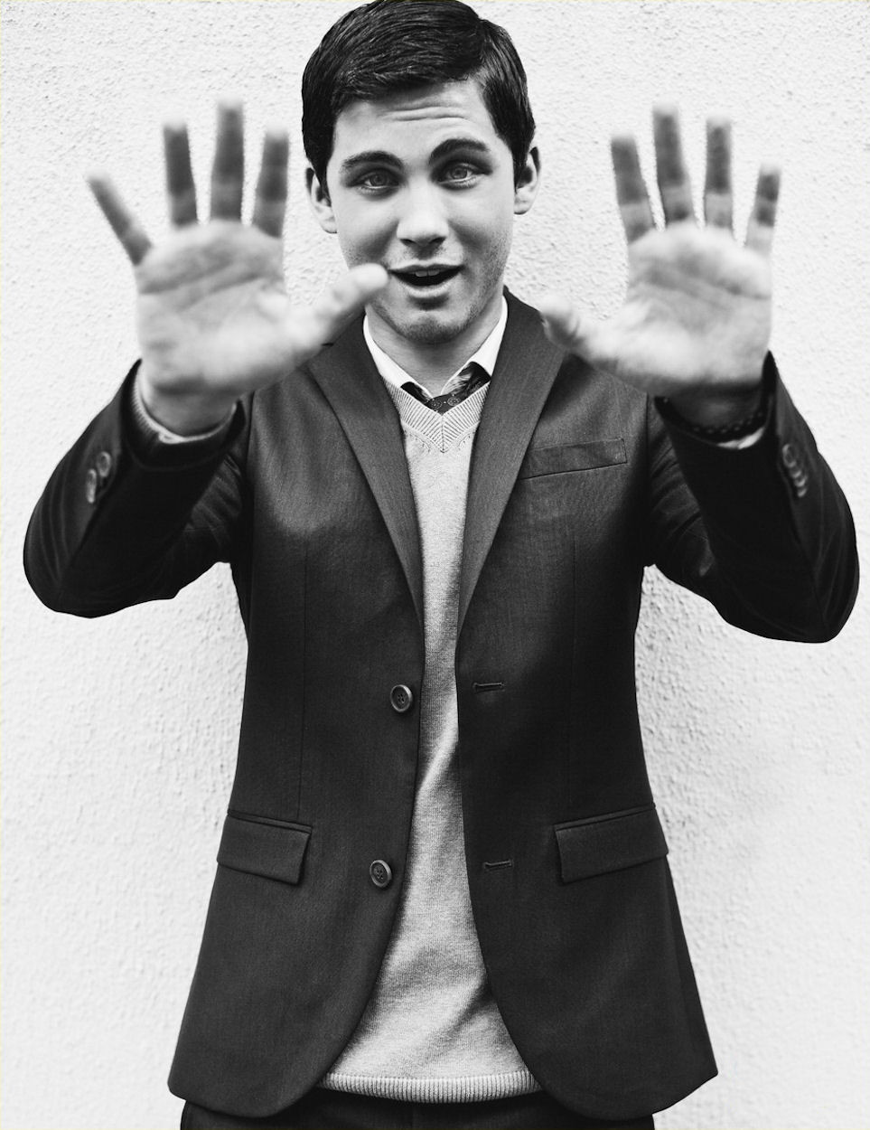 Логан Лерман (Logan Lerman)