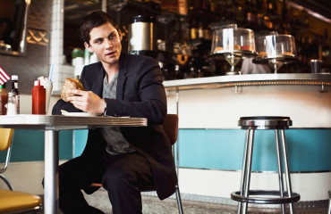 Logan Lerman фото №582355