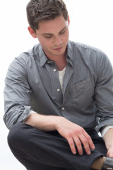 Logan Lerman фото №769368