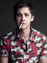 Logan Lerman фото №678639