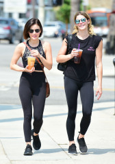 Ashley Greene&lucy Hale- in LA фото №1090330