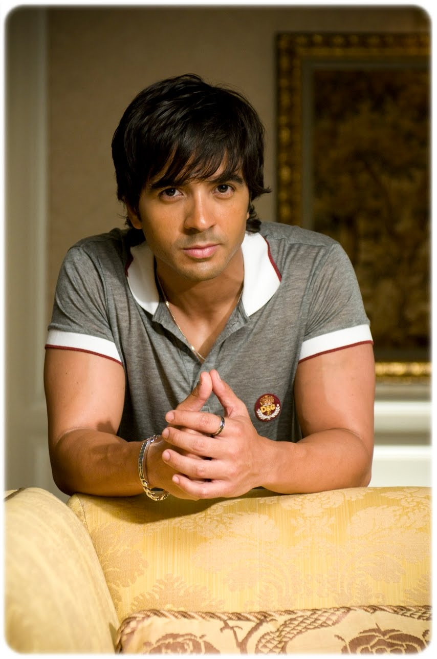 Луис Фонси (Luis Fonsi)