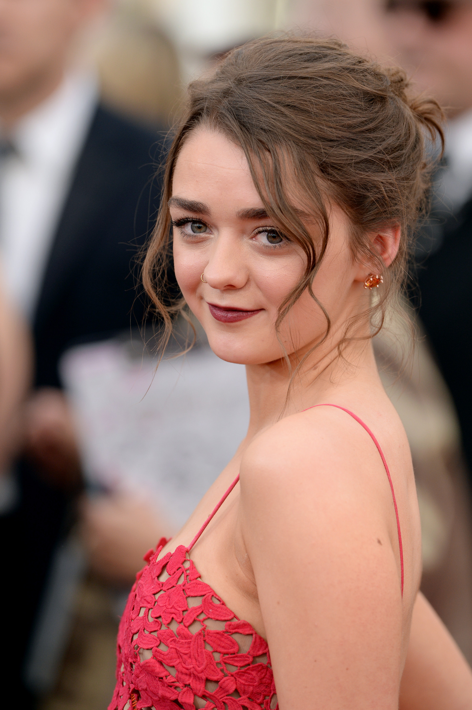 Мэйси Уильямс (Maisie Williams)