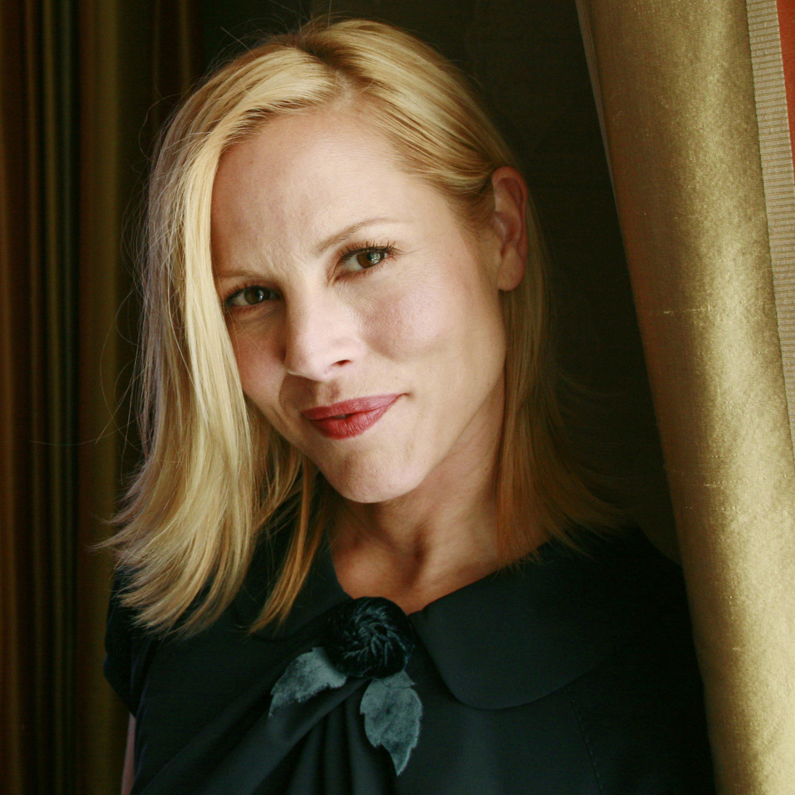 Мария Белло (Maria Bello)