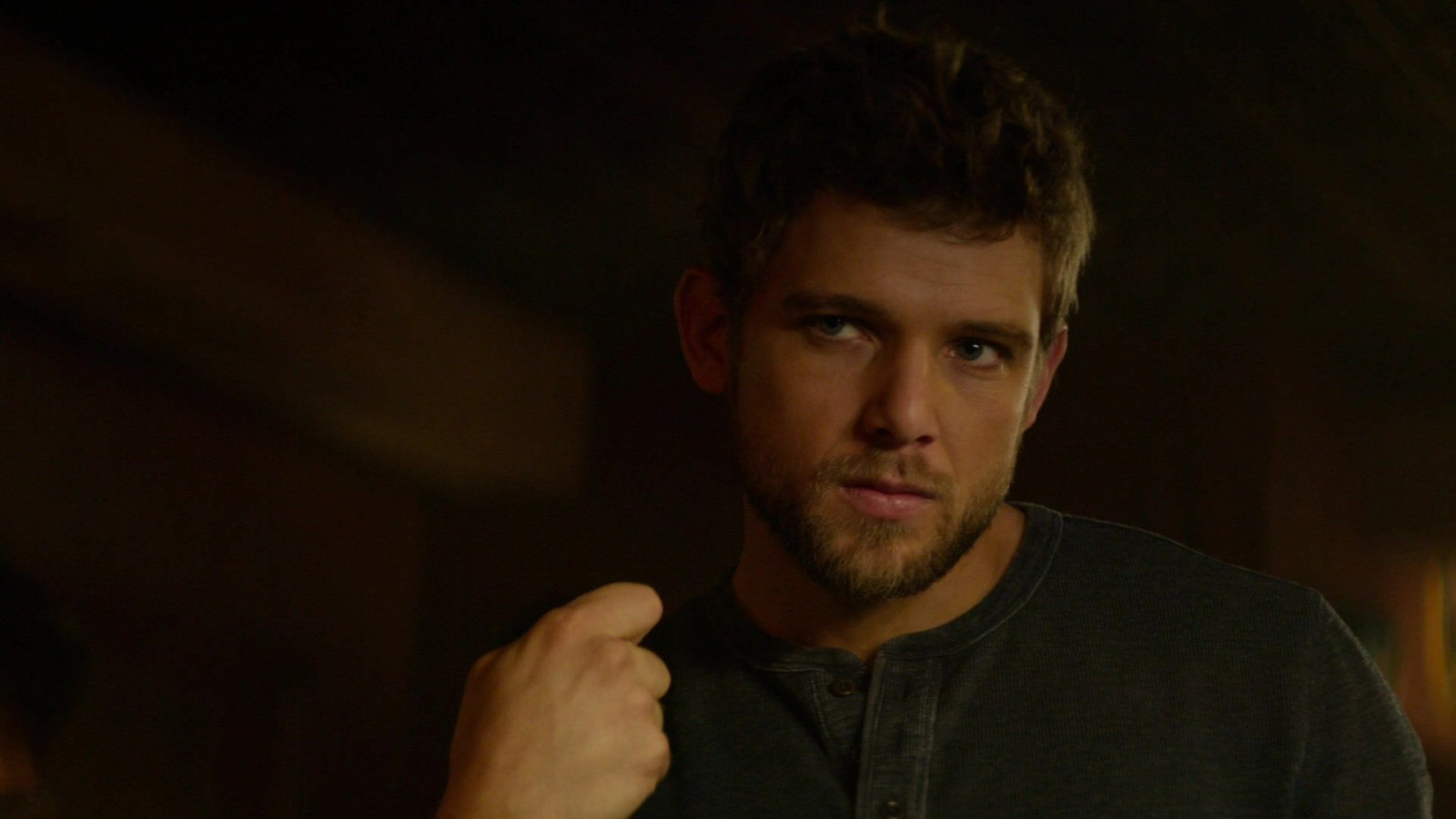 Макс Тириот (Max Thieriot)