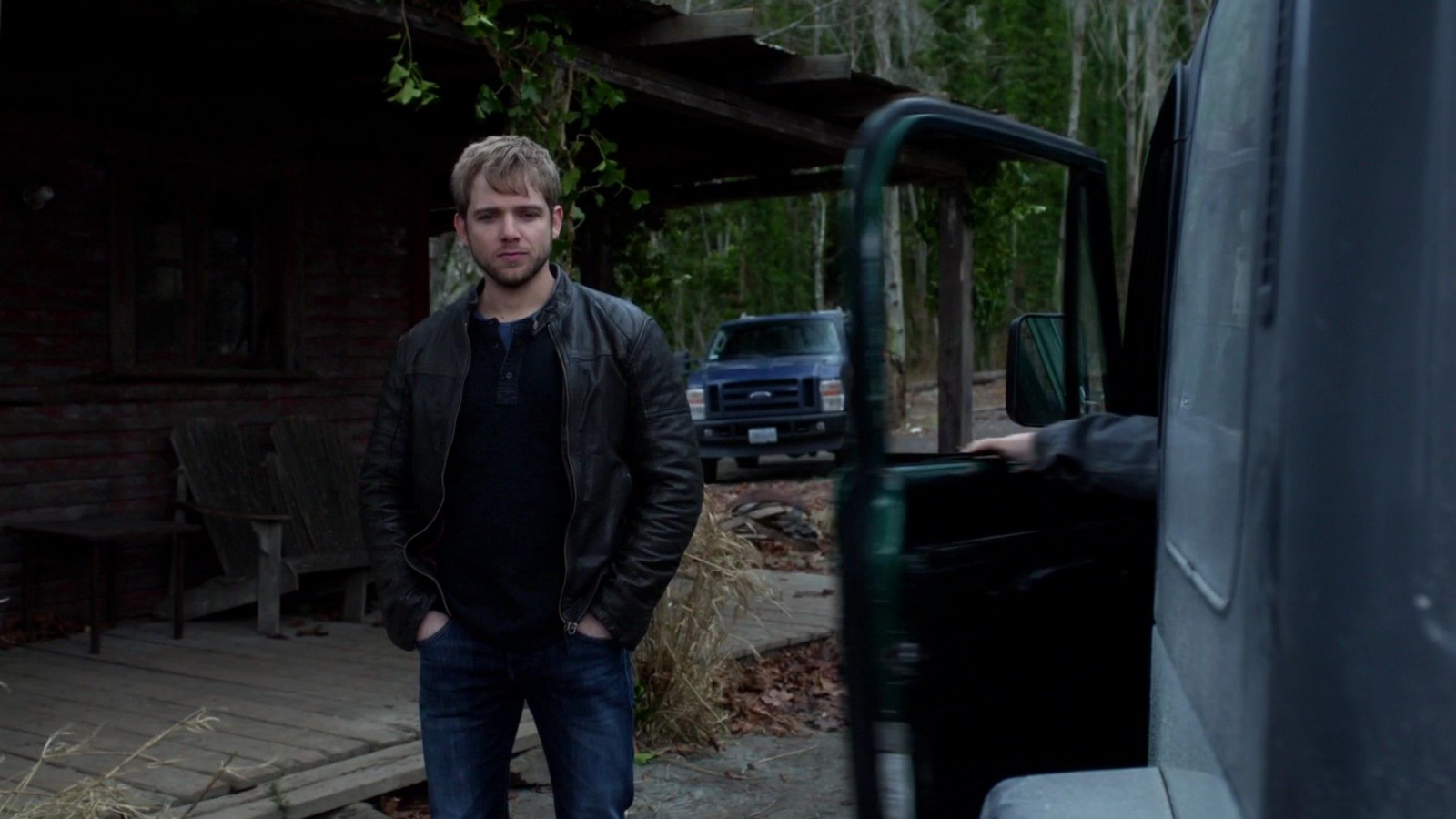 Макс Тириот (Max Thieriot)