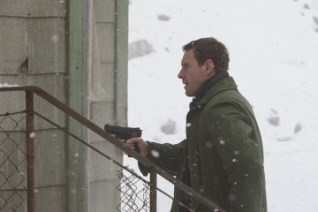 Michael Fassbender - The Snowman Movie Stills (2017) фото №1023729