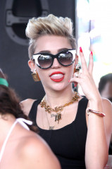 Miley Cyrus фото №654219