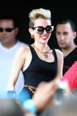 Miley Cyrus фото №654217