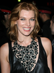 Milla Jovovich фото №295500