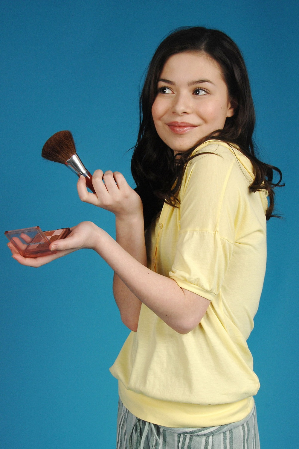 Miranda Cosgrove (Miranda Cosgrove)