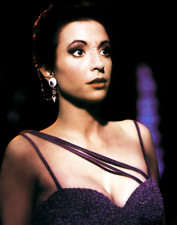 Нана Визитор (Nana Visitor)