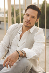 Nick Wechsler фото №745088