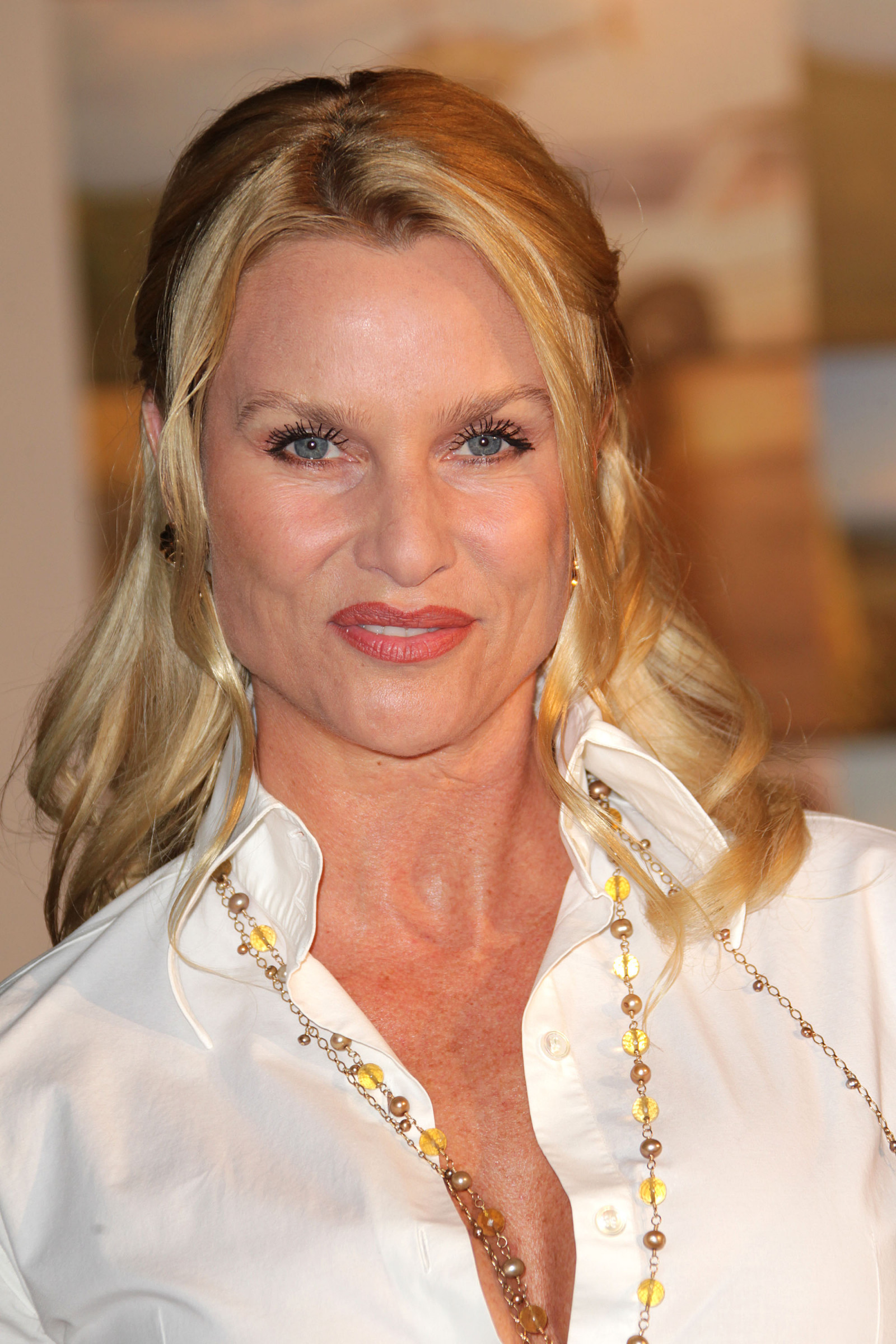 Николетт Шэридан (Nicolette Sheridan)