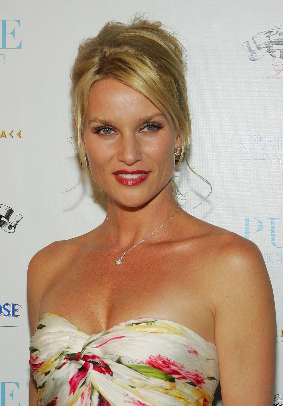 Николетт Шэридан (Nicolette Sheridan)