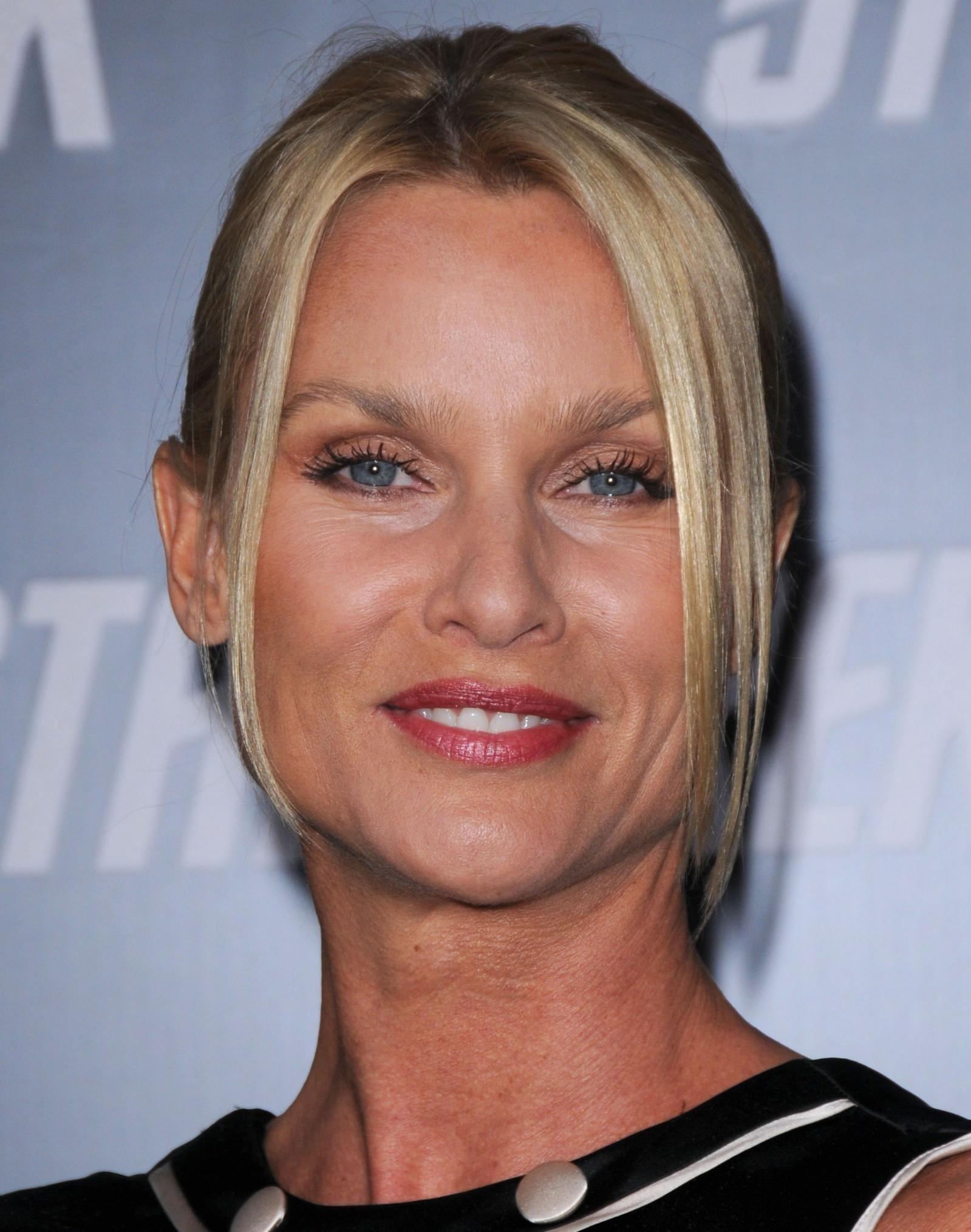 Николетт Шэридан (Nicolette Sheridan)