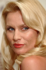 Nicolette Sheridan фото №265077