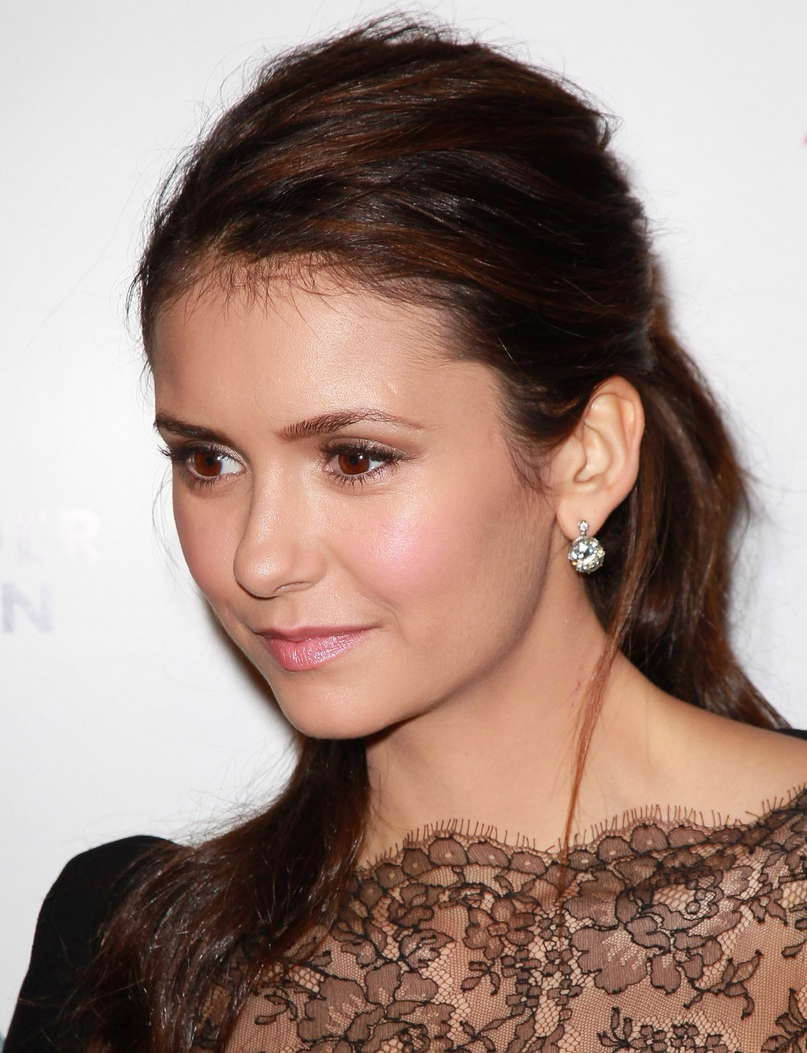 Нина Добрев (Nina Dobrev)