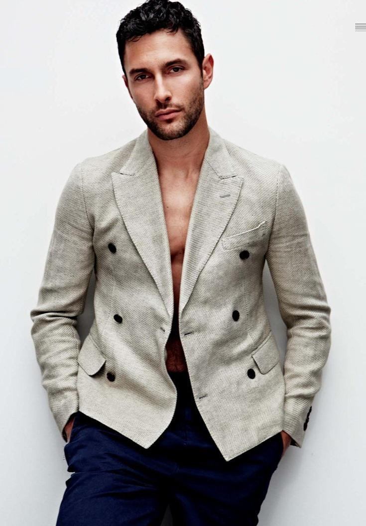 Ноа Миллс (Noah Mills)