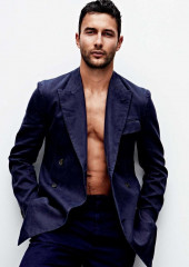 Noah Mills фото №511843