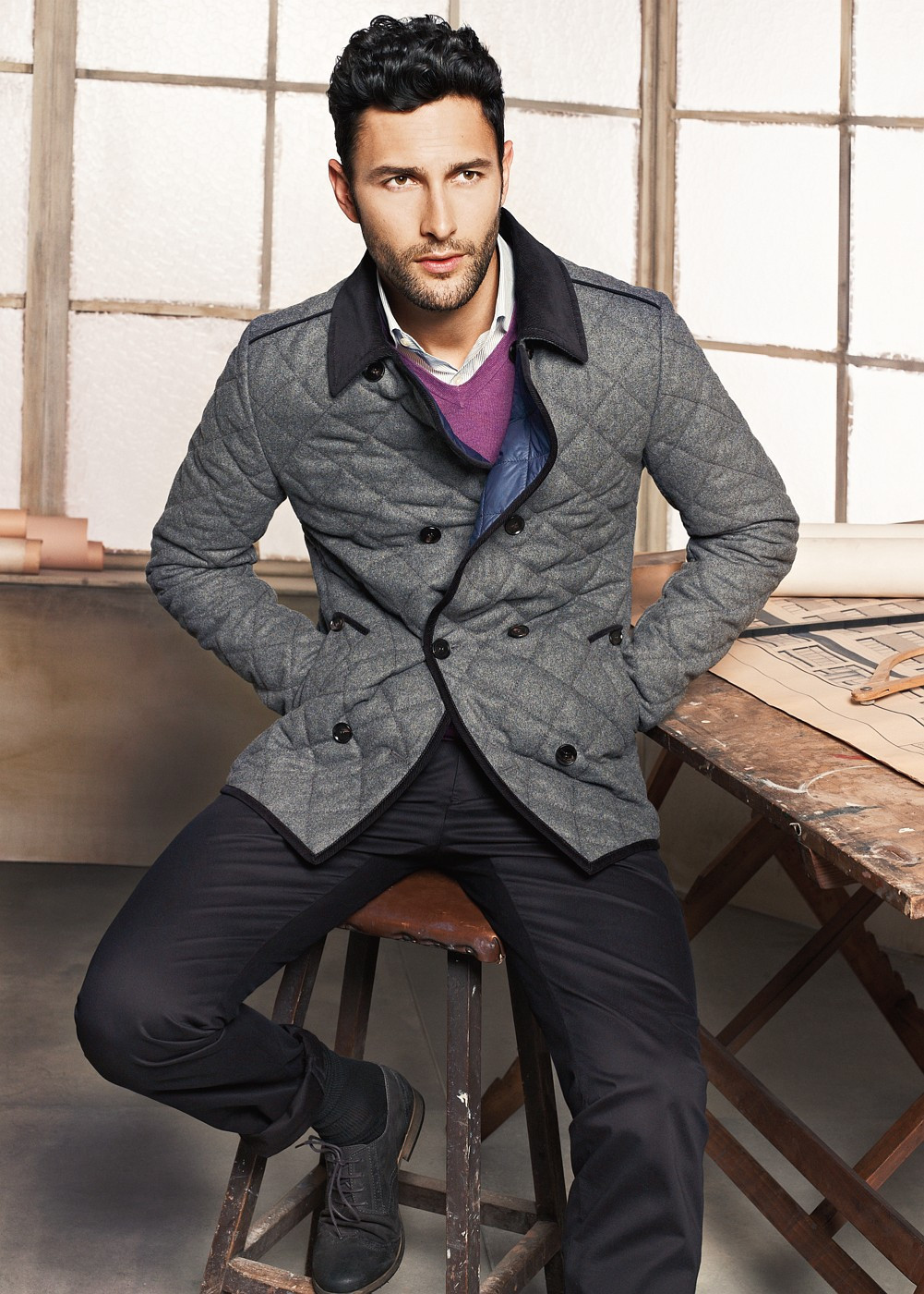 Ноа Миллс (Noah Mills)