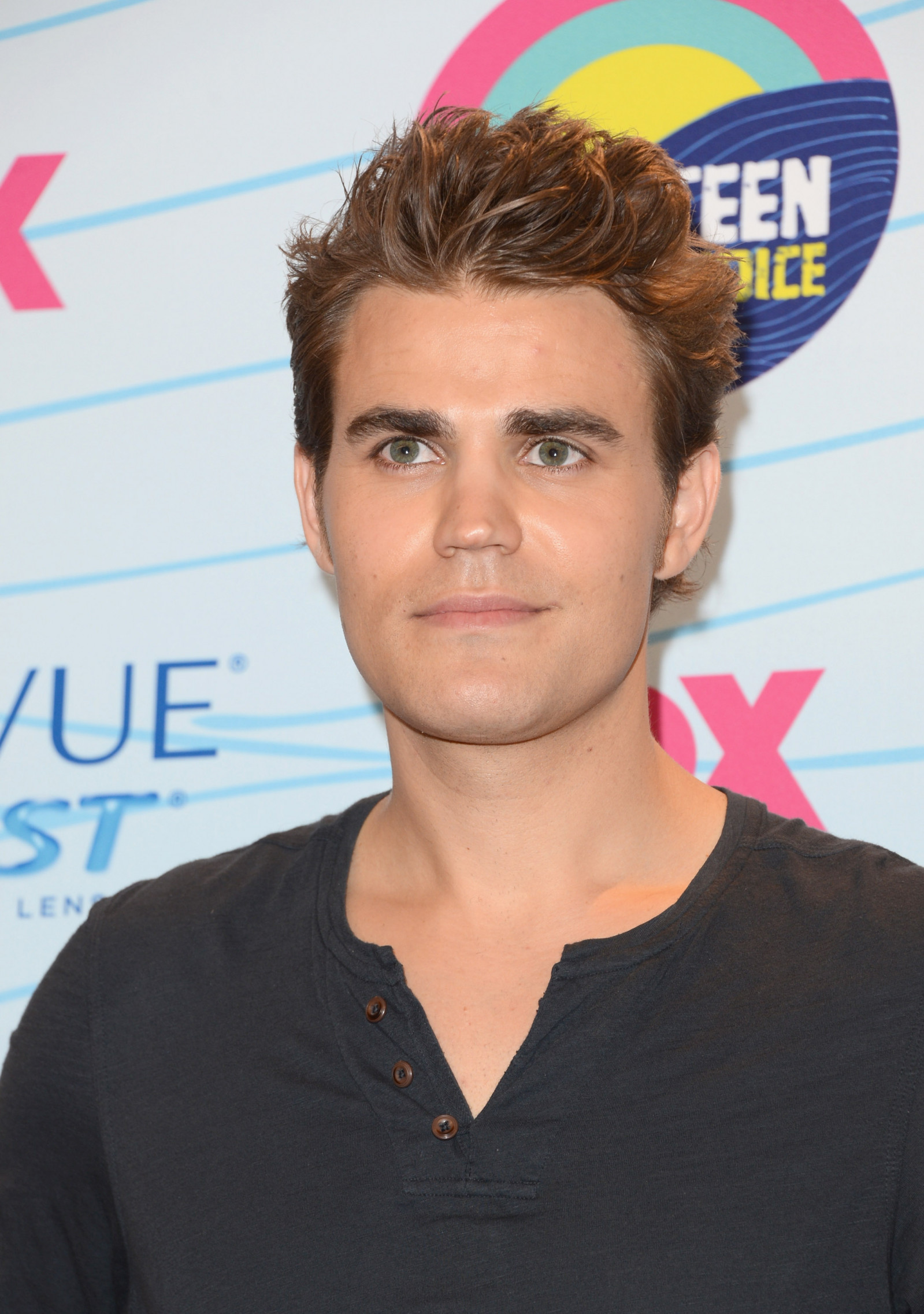 Пол Уэсли (Paul Wesley)