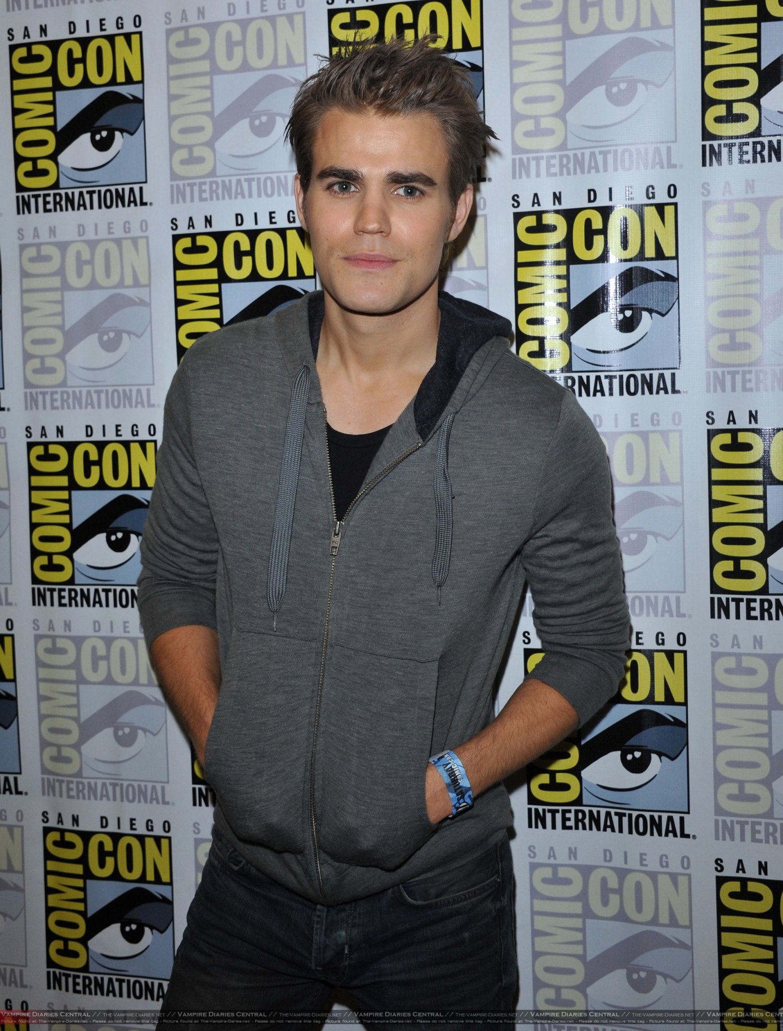 Пол Уэсли (Paul Wesley)