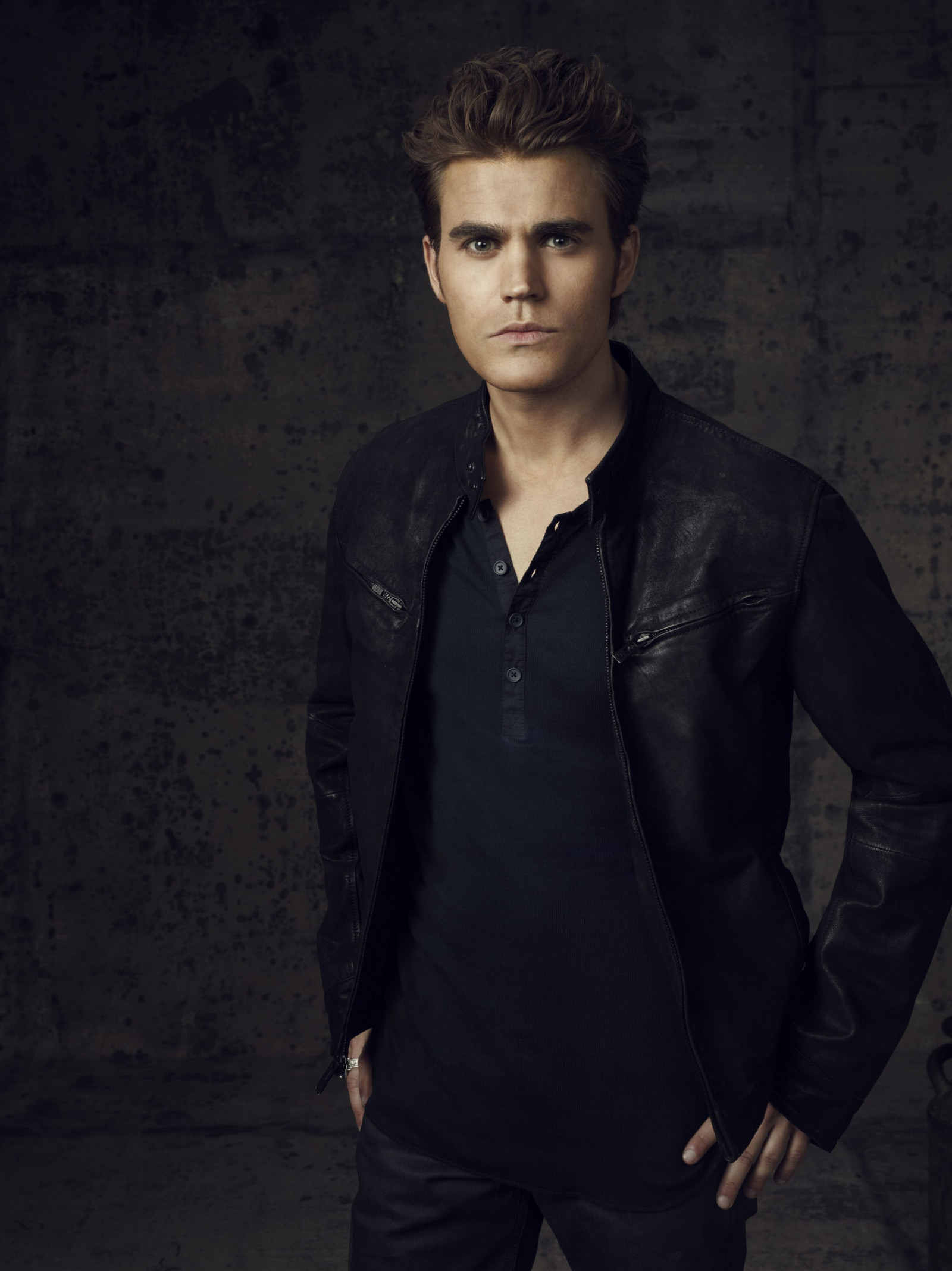 Пол Уэсли (Paul Wesley)