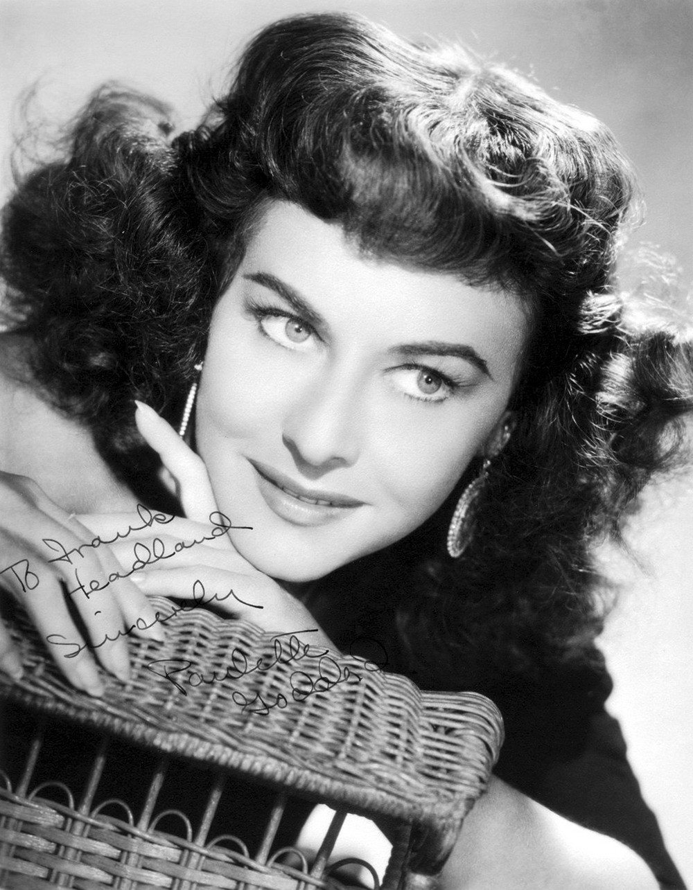 Полетт Годдард (Paulette Goddard)