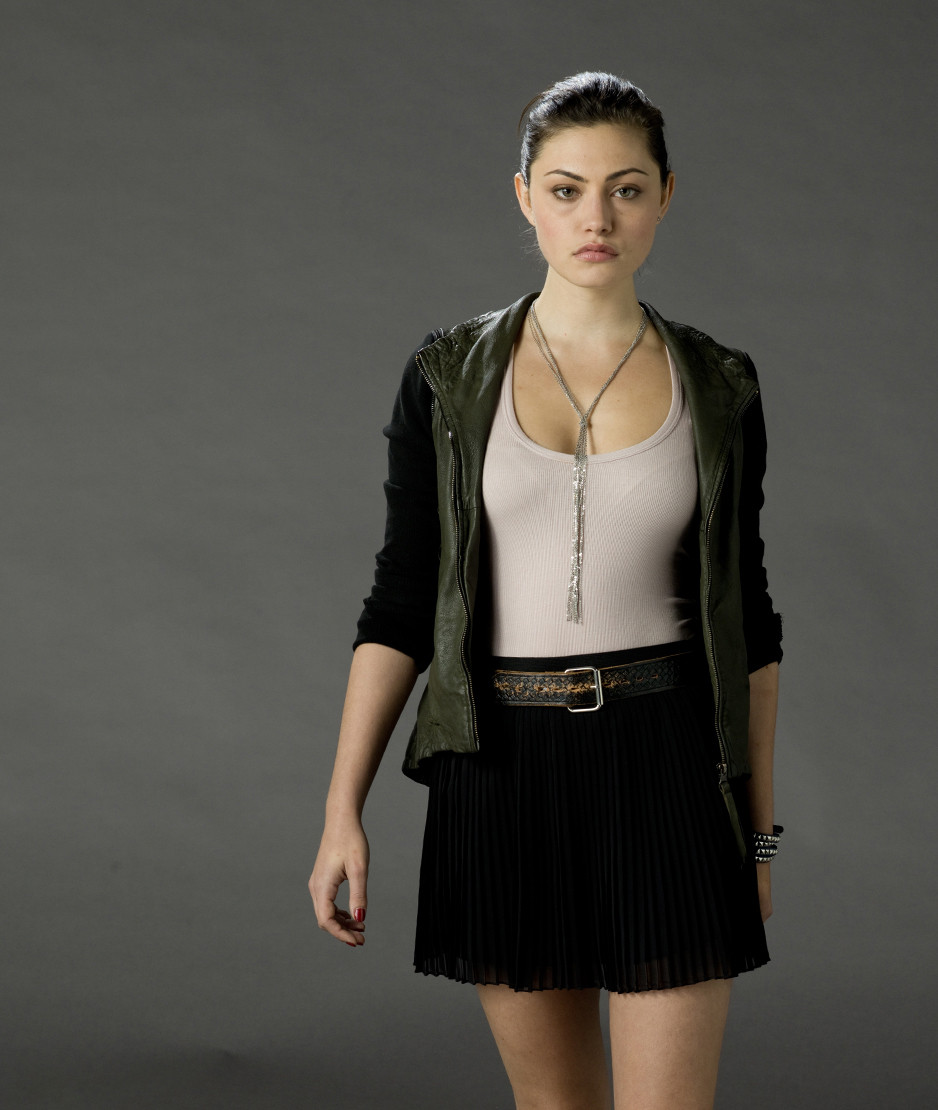 Фиби Тонкин (Phoebe Tonkin)